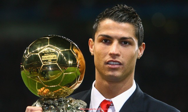 TK体育直播-欧冠球员奖金分配机制及其激励效果分析