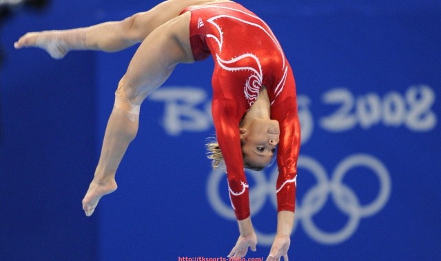 TK体育直播-世俱杯主办国安保投入与国际赛事安防标准对比分析